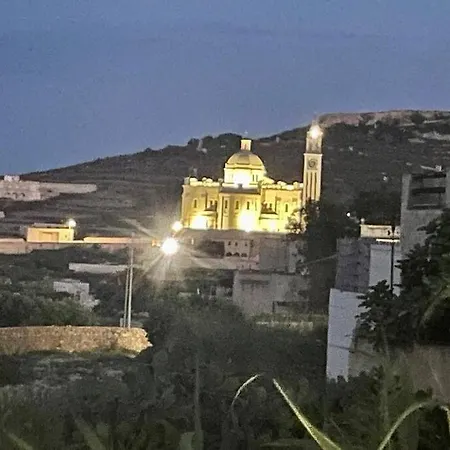 Unique Farmhouse-4 Double Bedroom, Quiet W/views Villa Għarb